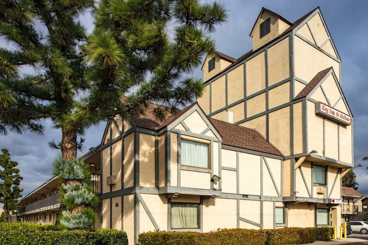 Lemon Heights Inn Tustin Exterior foto